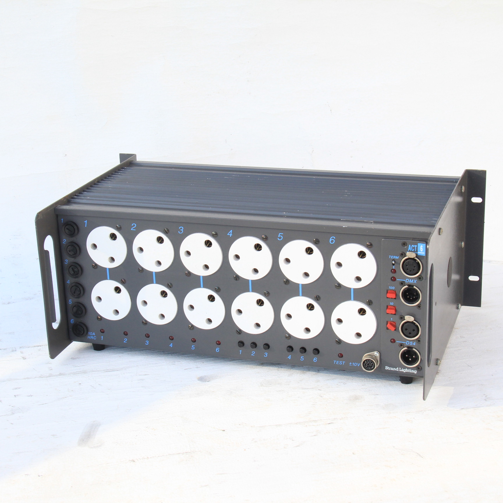 strand act 6 dimmer